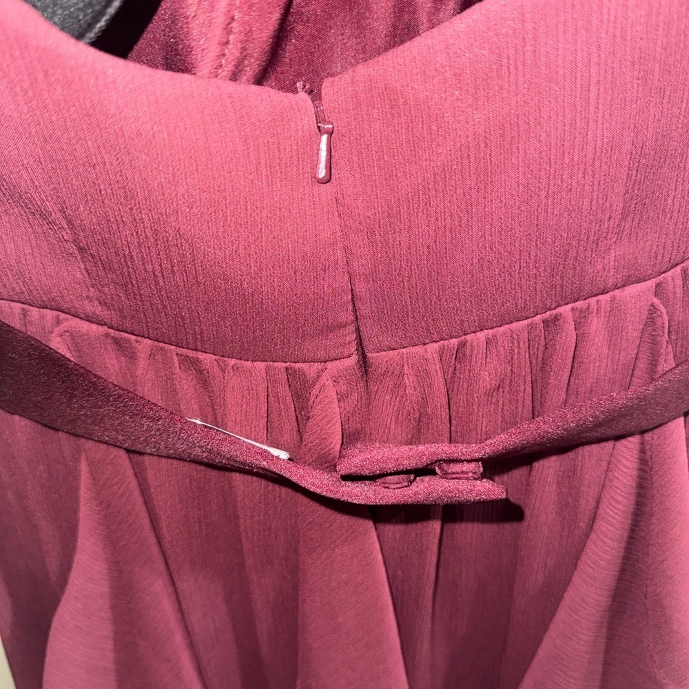 Vera Wang Deep Burgundy Halter Backless Dress - Picture 6 of 9